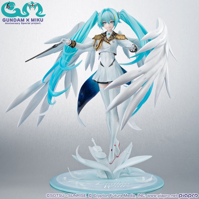 Lucrea 機動戦士ガンダム45周年×初音ミク 初音ミク×ウイングガンダムゼロ EW(再販)