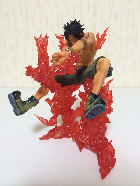 ONE PIECE フィギュアーツZERO ポートガス・D・エース -Battle Ver. 十字火-