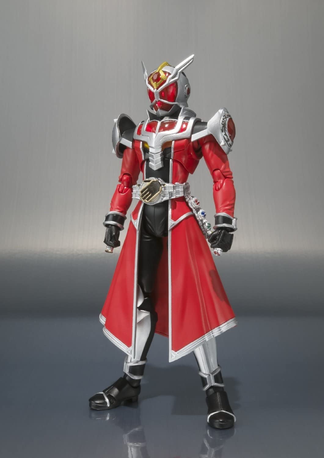 S.H.フィギュアーツ 仮面ライダーウィザード フレイムドラゴン