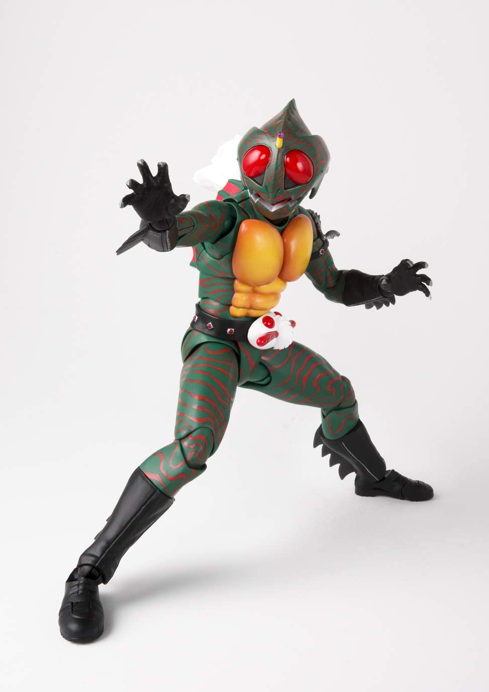 S.H.フィギュアーツ(真骨彫製法) 仮面ライダーアマゾン