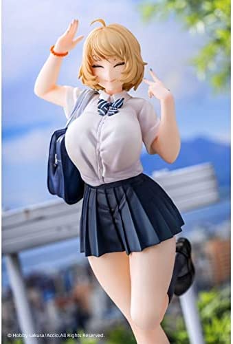 渥美千代子 青パンツVer.
